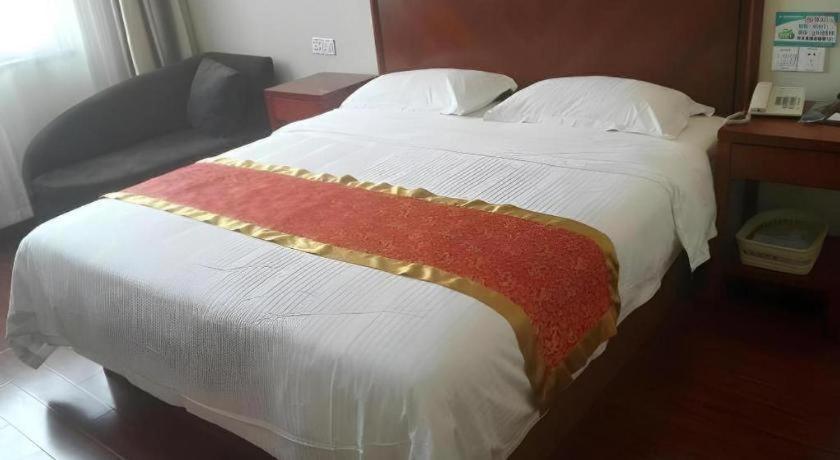 Greentree Inn Linyi Feixian Jianshe Road Express Hotel Eksteriør bilde
