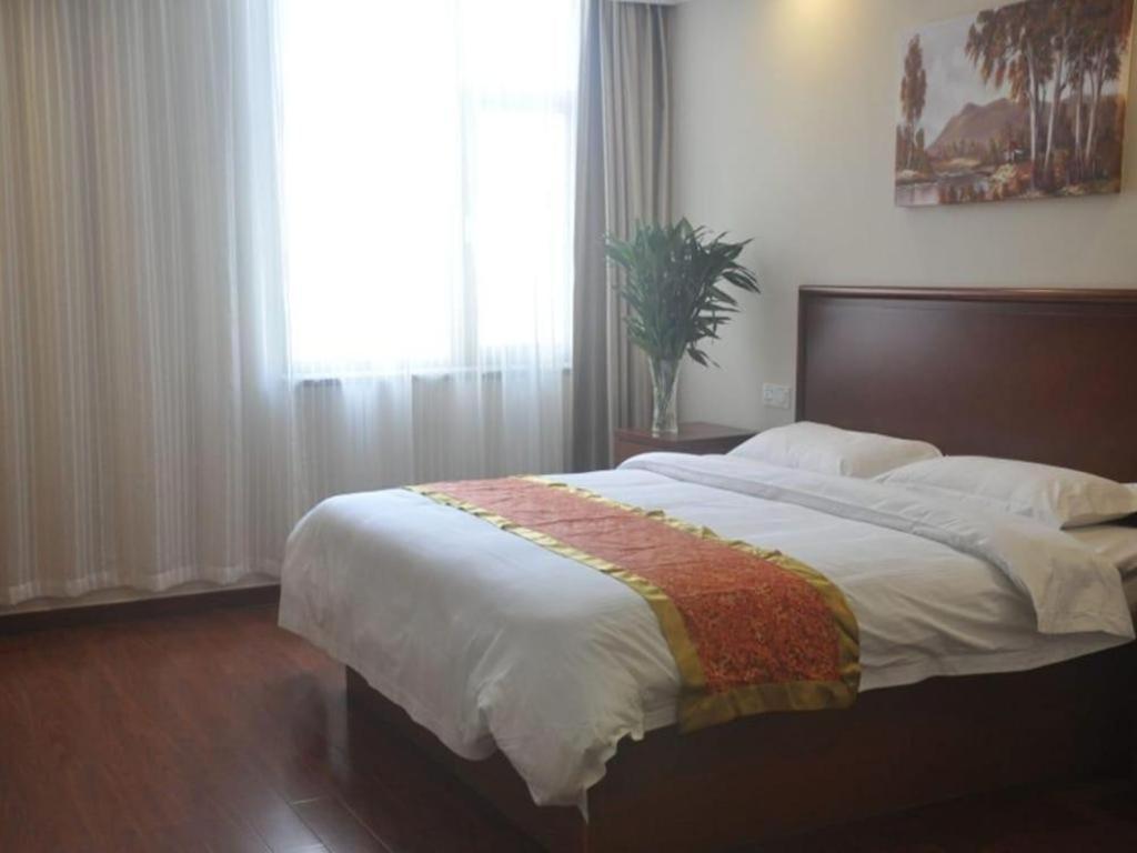 Greentree Inn Linyi Feixian Jianshe Road Express Hotel Eksteriør bilde