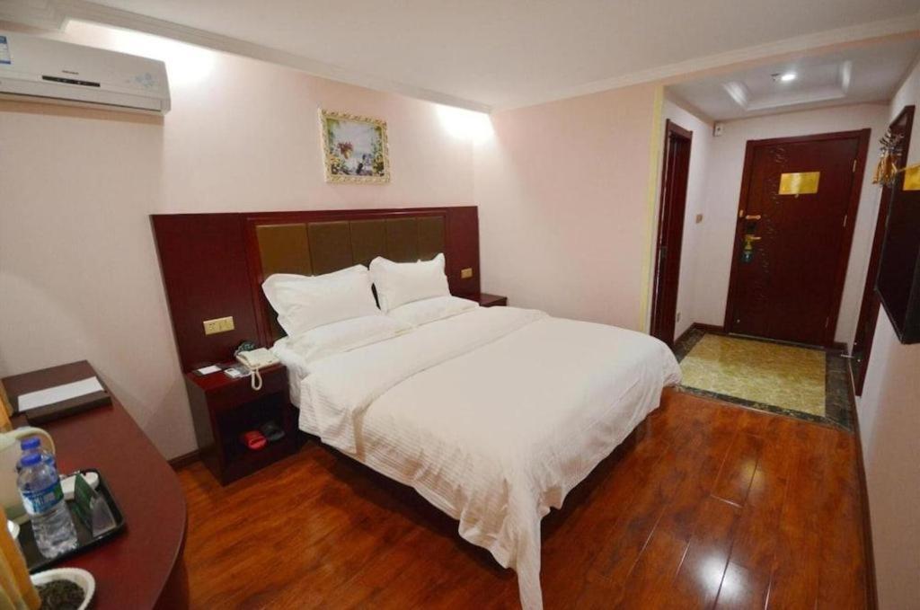 Greentree Inn Linyi Feixian Jianshe Road Express Hotel Eksteriør bilde