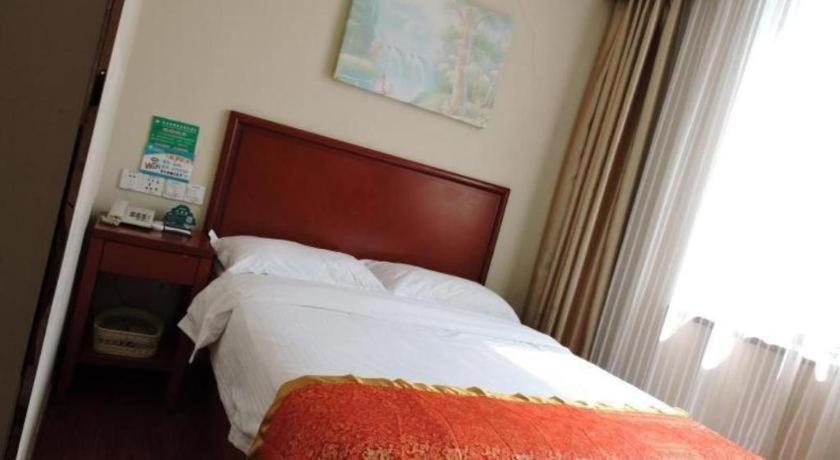 Greentree Inn Linyi Feixian Jianshe Road Express Hotel Eksteriør bilde