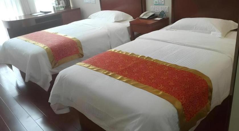 Greentree Inn Linyi Feixian Jianshe Road Express Hotel Eksteriør bilde